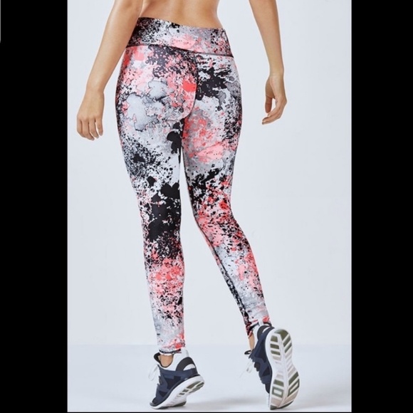 Fabletics Salar Splatter Pink Print Choice Legging - Picture 2 of 6